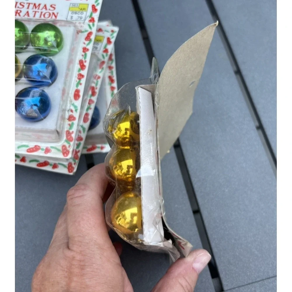 Vintage Christmas feather tree glass ornaments NIP  25mm 1